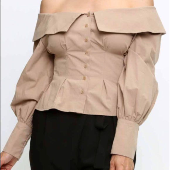 Mystique - Off the shoulder top (Petites) - Picture 2 of 2